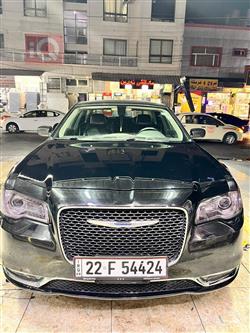 کرایسلەر 300